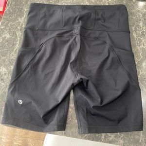 Lulu lemon bike shorts with pocket!